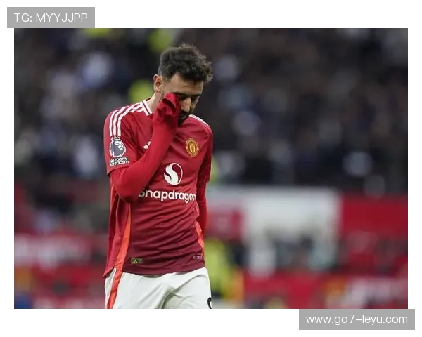 苏亚雷斯宣布退役前最后赛季，告别足坛迎接新篇章