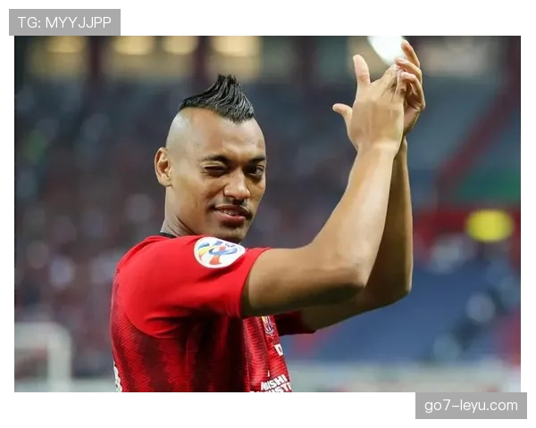 J1联赛金靴争夺持续升温 竞争激烈引发广泛关注 J1联赛金靴争夺持续升温 竞争激烈引发广泛关注