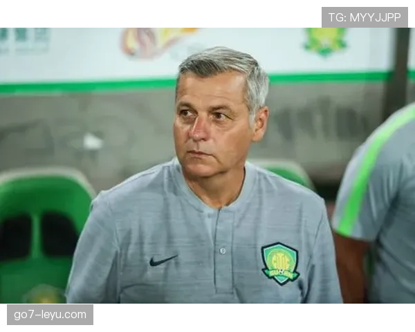 佩佩·雷纳重返赛场状态回升，迎接球队新挑战