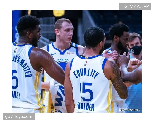 尼斯新赛季蓄势待发,能否强势回归法甲争冠行列引关注 尼斯新赛季蓄势待发,能否强势回归法甲争冠行列引关注