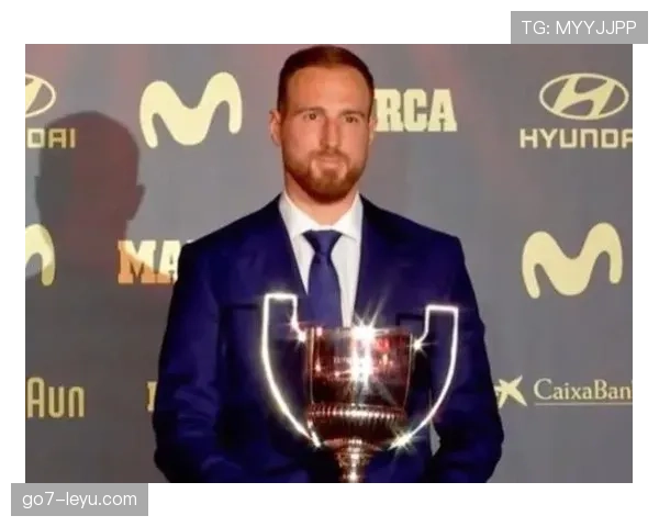 奥布拉克2025年马竞表现稳健，持续提升防守稳定性